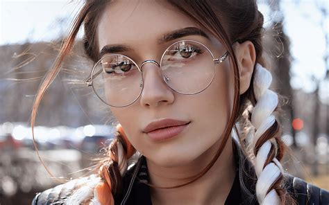 » girls wallpapers and backgrounds. hp49-dua-lipa-girl-glasses-wallpaper