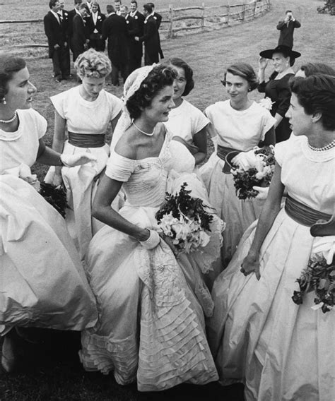 A subreddit dedicated to ssbbw juicy jackie. 5 Wedding Style Lessons to Learn from Jackie Kennedy ...