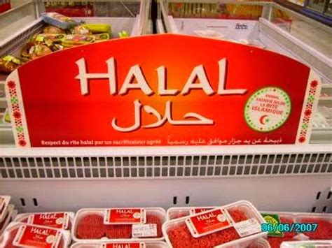 Submitted 5 years ago by fightagainst. I genitori bengalesi vogliono la mensa halal per i loro ...