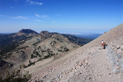 Best Time For Lassen Peak Trail In California 2023 Best Season