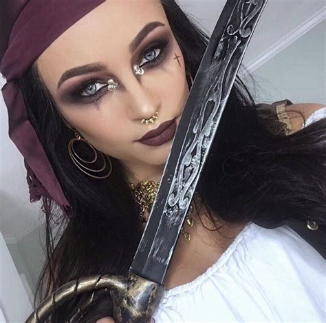 Pirate Makeup Ideas For Halloween Inspired Beauty