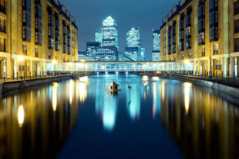 Canary Wharf In London England 5k Retina Ultra Hd Wallpaper And