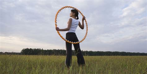 9 Hula Hoop Workouts From 3 To 30 Minutes Long