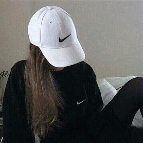 🥀 𝐅𝐨𝐭𝐤𝐲 𝐍𝐚 𝐂𝐢𝐭𝐚𝐭𝐲 🥀 [2 2k]🥀 Na Instagramu „ Anicka♥♥“ Nike Women Workout Clothes Nike Nike Cap