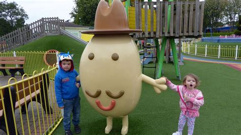 Mr potato is the celebrity of the peppa pig universe, he is an anthropomorphic potato that speaks with a french accent. Mr Potato's Playground at Peppa Pig World, Paultons Theme ...