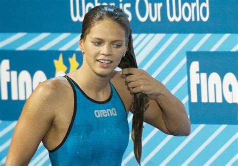 Yuliya andreyevna yefimova is a russian competitive swimmer. Спортсменка и красотка Юлия Ефимова: strajj — LiveJournal