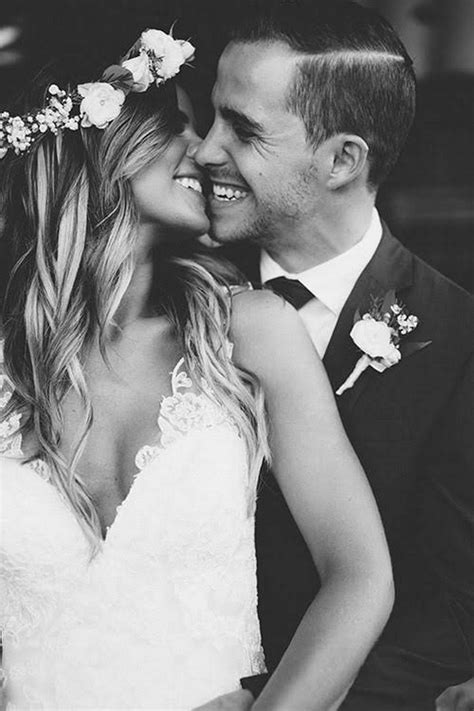 20 Romantic Bride And Groom Wedding Photo Ideas Page 3 Of 3