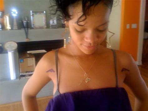 Rihanna Gun Tattoo Removed
