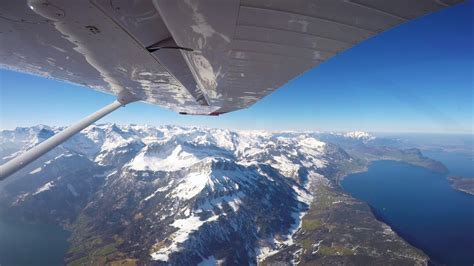 Cessna 172SP Short Flight Across The Sunny Mountains YouTube