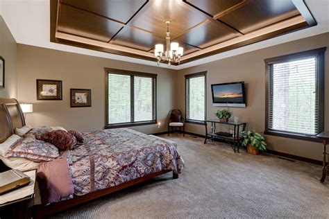 Master Bedroom With Tray Ceiling Tray Ceiling With Cove Lighting Cove Lit Wood Tray Ceiling
