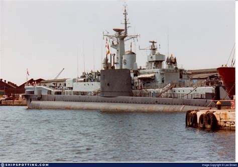 Hms Plymouth F126 And Hms Onyx S21