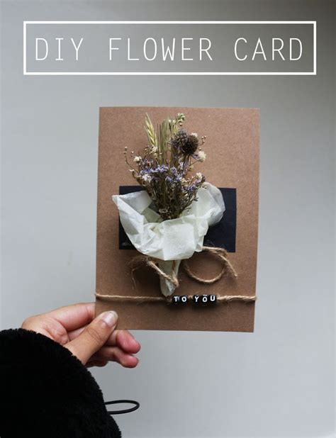 Diy Dried Flowers Greeting Cards Flower Cards Flowers Diy Flowers