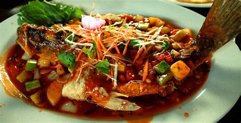 Resepi ikan kerapu masak 3 rasa ala restoran 72. Market Recipe: Ikan Siakap Tiga Rasa or Sweet, Sour and ...