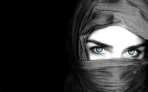 Blue Eyes Desktop Wallpaper Blue Eyes Backgrounds Cool Backgrounds