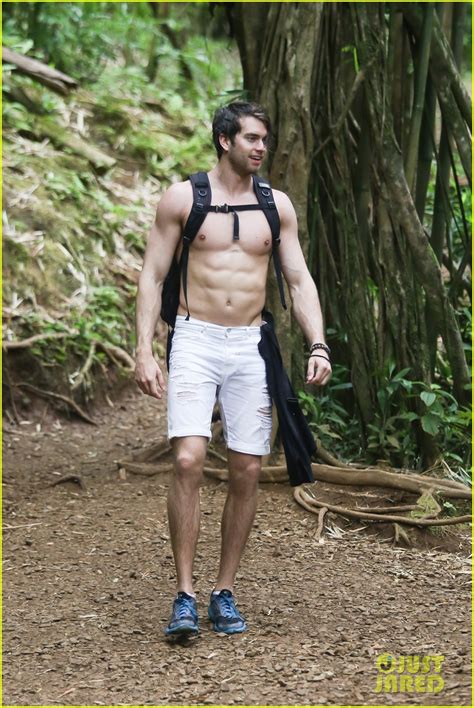 Photo Pierson Fode Shirtless In Hawaii 29 Photo 3616269 Just Jared