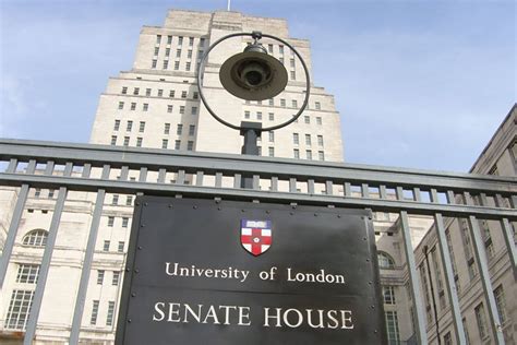 Londons Senate House Occupied By Students Times Higher Education The
