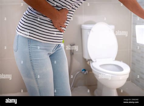 Girl Toilet Diarrhea High Resolution Stock Photography And Images Alamy