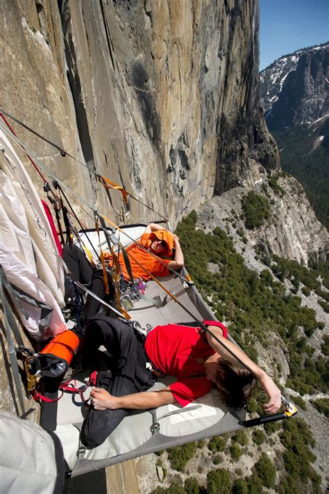 Yosemite Climbers Reach Summit Of El Capitan Climbers Rock Climbing Yosemite