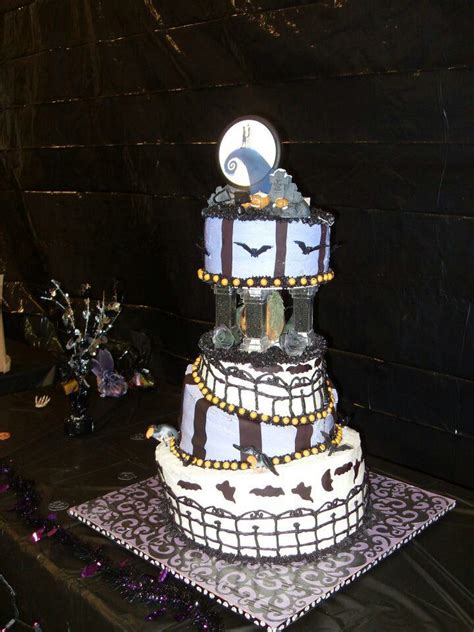 I made this nightmare before christmas topsy turvy birthday cake for my son's 17th birthday. 1000+ images about night before Christmas wedding on Pinterest