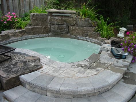 25 Amazing In Ground And Above Ground Hot Tub Ideas Page 10 Of 25
