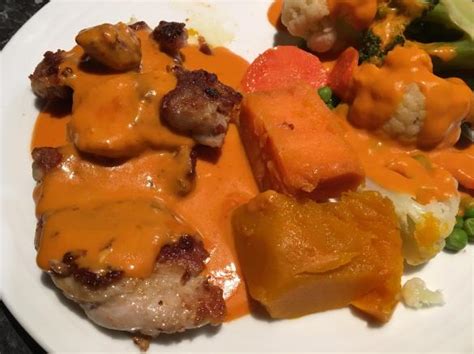 1 tablespoon olive oil 1 cup mushrooms, sliced 1 medium onion, diced 1 cup vegetable broth 1 tablespoon vegan worcestershire sauce 1 teaspoon dijon mustard 1 teaspoon onion powder 1 tablespoon cornstarch plus 2 tablespoon water. Dianne sauce by Mel13579. A Thermomix ® recipe in the ...