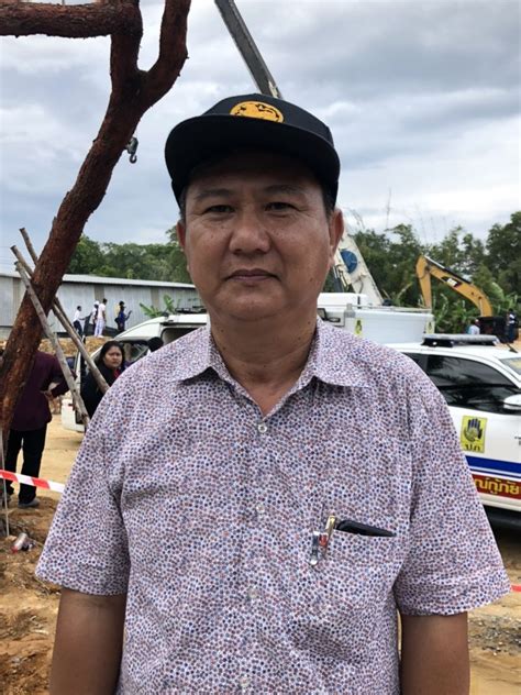 เข้าตรวจสอบอาคารถล่มในหมู่บ้านกฤษดานคร 31 เขตทวีวัฒนา เร่งประสานขอแปลนบ้าน ถอดบทเรียนเหตุการณ์ที่เกิดขึ้น ระบุมีหลายสาเหตุที่นำไปสู่. แฉอาคารถล่มยังไม่ได้"ยื่นแบบ"