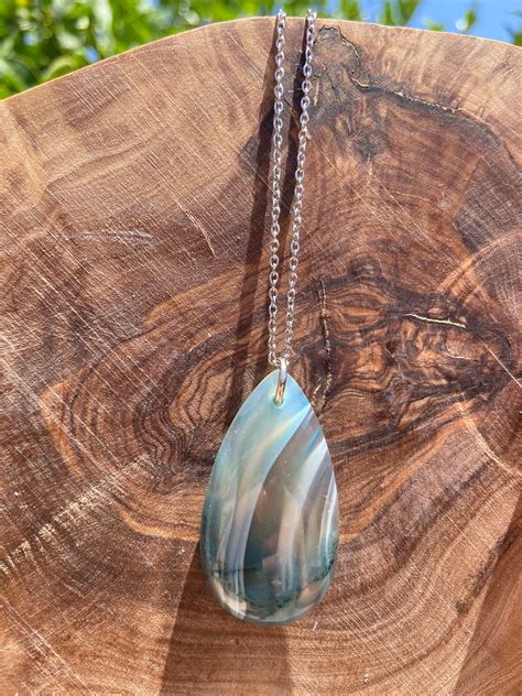 Blue Agate Crystal Pendant Necklace Etsy