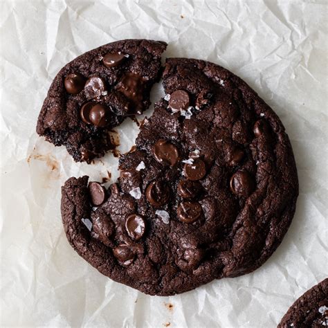 Double Chocolate Chip Cookies Style Sweet