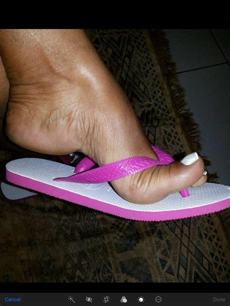 Pin By Ghadaelmahdy On Flip Flops 2019 Beautiful Feet Womens Feet