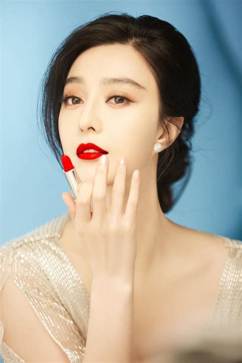 Fan Bingbing Poses For Photo Shoot China Entertainment News Fan