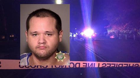 Officer Deputy Cleared After Shooting Injuring Suspect In Se Portland
