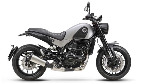 Benelli leoncino 500, moge bergaya scrambler. Benelli Leoncino 500 launched in India