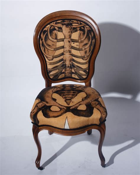 99 Wow Spooky Furniture Skulls Bones And Human Organsأثاث مقشعر جماجم