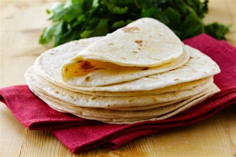 Easy Homemade Vegan Flour Tortillas Recipe