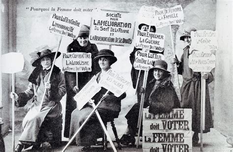 Le avril les Françaises obtenaient enfin le droit de vote