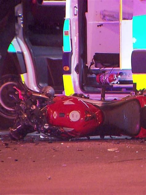 Suspended Motorcycle Rider Dies In Two Vehicle Crash Woman Arrested