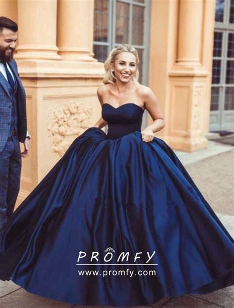 Strapless Sweetheart Navy Blue Satin Simple Quinceañera Ball Gown