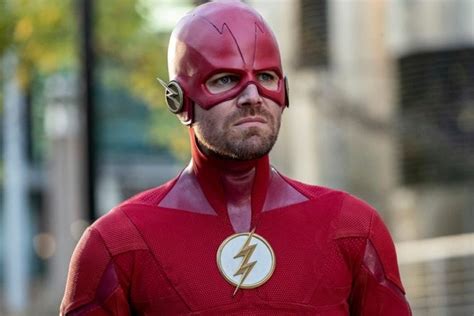 The Five Best Speed Suits From Barry Allen On The Flash