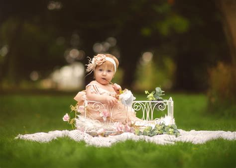 1st Birthday Photoshoot Outdoor With Cake Smash