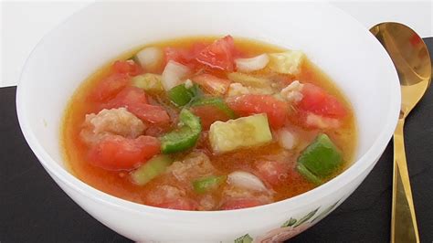 Hay miles de propuestas y lékué te ofrece la más amplia éstas son algunas de las nuevas recetas y consejos nutricionales que lékué te ofrece dando un paso más, y acercando lo mejor de la cocina de los. GAZPACHO A LA ANTIGUA (RECETA DE MI ABUELA) - YouTube