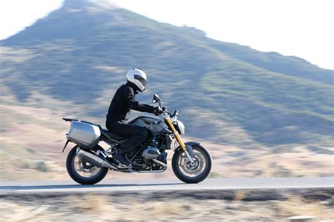 Discover and enjoy bmw r1200r image collections, news, wallpapers, msrp, ratings. 2015 BMW R1200R in 170+ Pictures - autoevolution