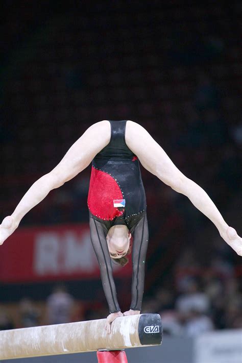 Hot Gymnastics Stretches For Beam Xxx Porn