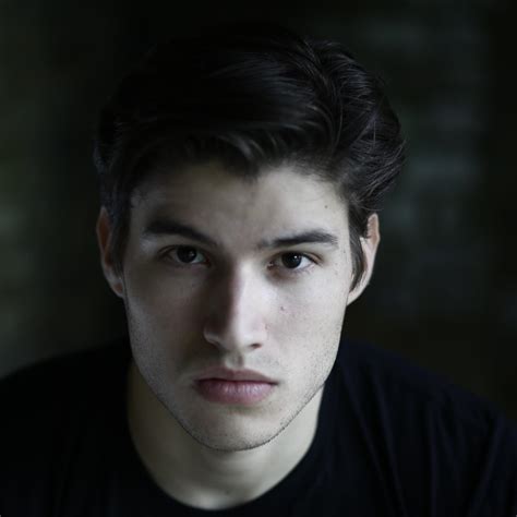 Krypton: Syfy's Superman Prequel Show Casts Cameron Cuffe in Lead as