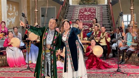 Uyghur folk song Ay xénim süzük chiray Turnilar qatar qatar YouTube
