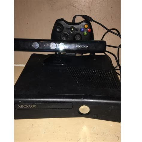 Xbox 360 Slim Black With Kinect Video Gaming Video Game Consoles