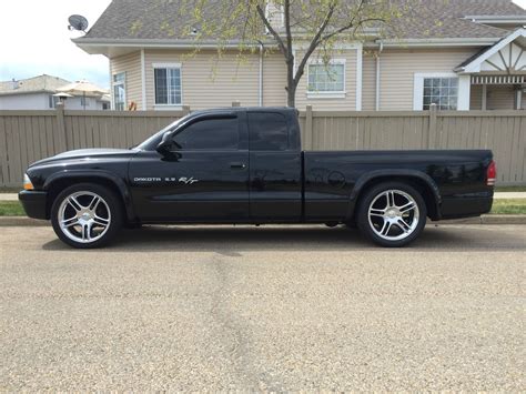 This Holley Hemi V8 Swapped 1999 Dodge Dakota Is A 54 Off