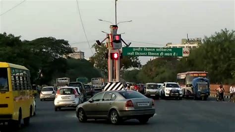 Robot Traffic Police Robocop Reinstalled Mr 9 Indore Mp Youtube