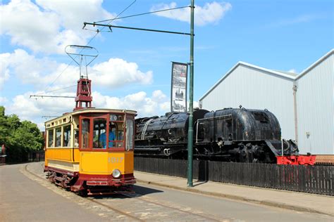Trams And Glasgow 1017 And Garratt Steam Locomotive British Trams Online