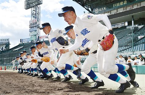 The site owner hides the web page description. がんばれ呉：第89回選抜高校野球 さっそうと甲子園練習 ／広島 ...