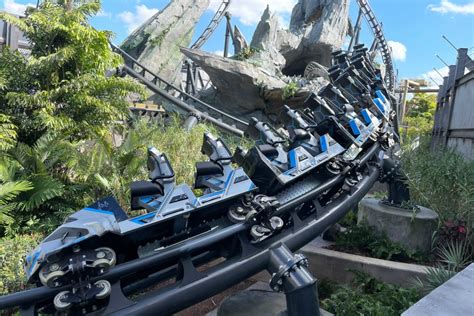 Universal Orlando Resort App Confirms Jurassic World Velocicoaster Physical Requirements Wdw